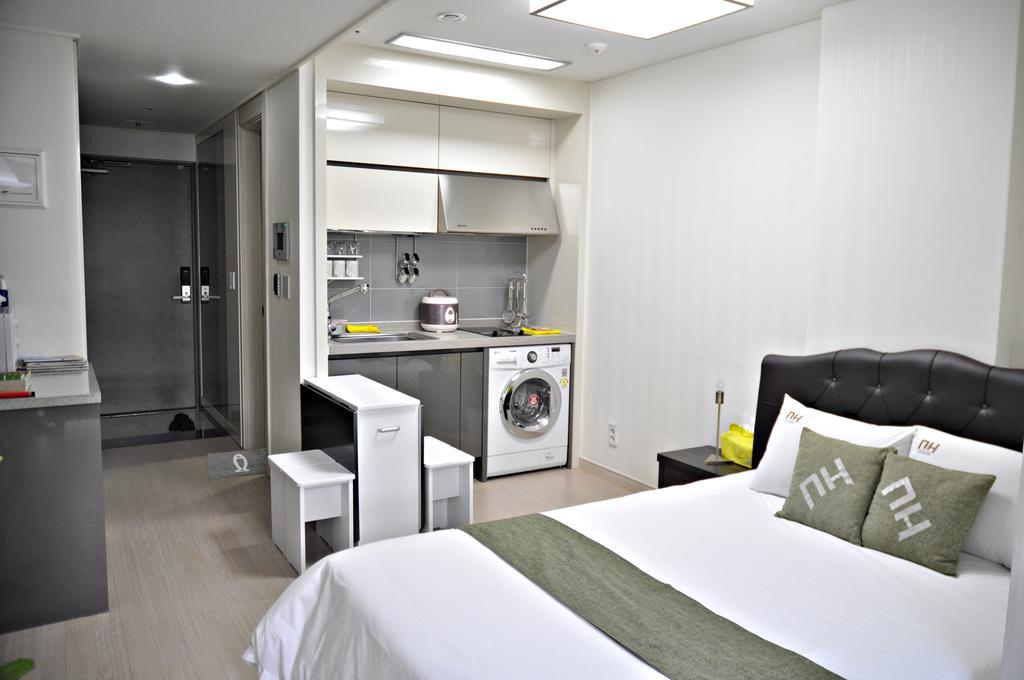 Guesthouse Myeongdong Сеул Екстер'єр фото