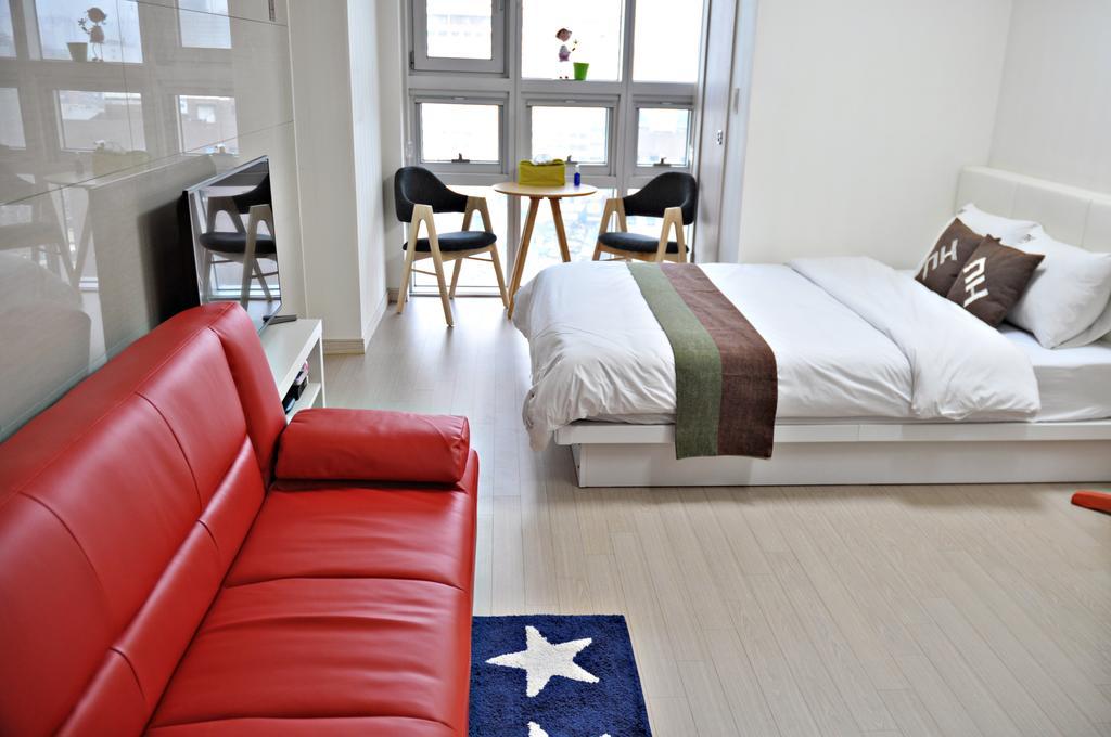 Guesthouse Myeongdong Сеул Екстер'єр фото