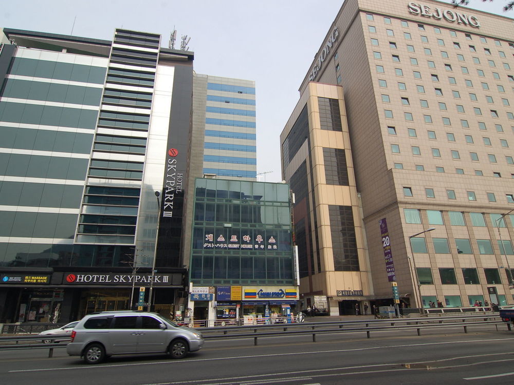 Guesthouse Myeongdong Сеул Екстер'єр фото