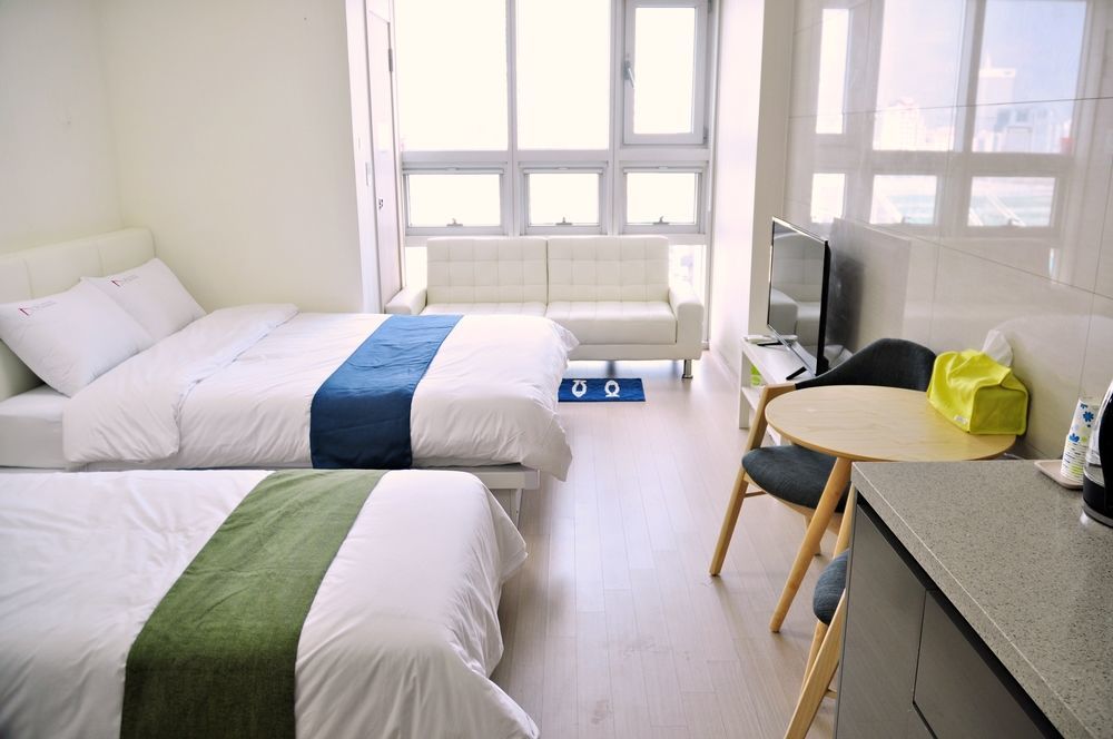 Guesthouse Myeongdong Сеул Екстер'єр фото